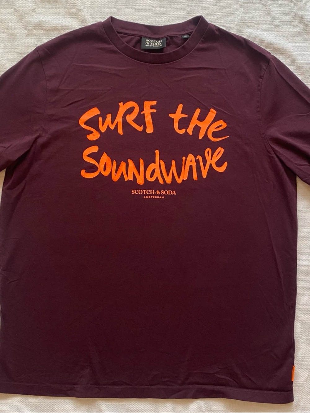 Scotch & Soda Men's Burgundy 'Surf the Soundwave' Graphic Tee Size XXL NWOT